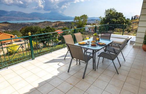 Villa Theano - Family House in Lixouri, Kefalonia - Photo 3