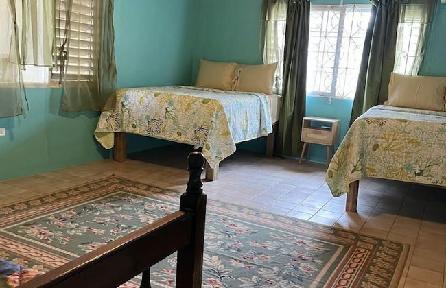 Yancey Largo Villa Perfect Jamaica Ironshore Getaway w Private Pool and Onsite Staff Services by RedAwning - Photo 27