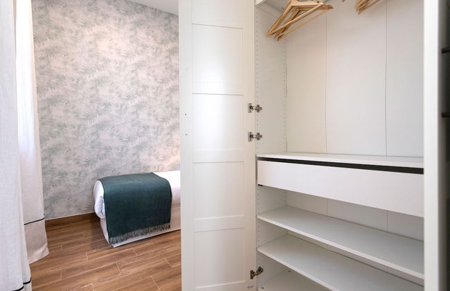 Genteel Home Recaredo - Photo 20