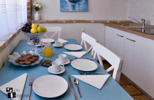 Charming stone cottage by the sea - Foto 20