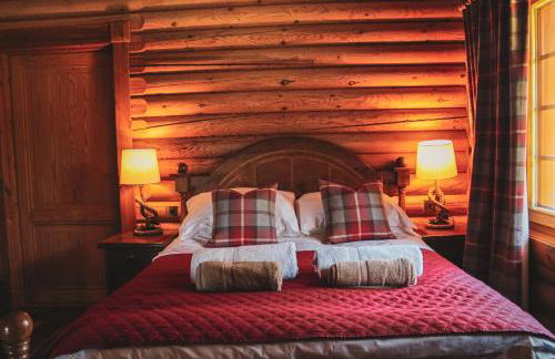 Tomatin - Luxury Two Bedroom Log Cabin with Hot Tub - Foto 7