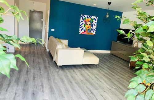 Stunning huge openplan 2Bed flat - Photo 21