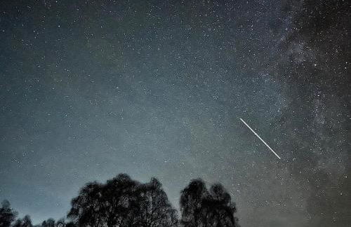 Eco-Friendly Highland Suite with Mountain Views - Photo 35