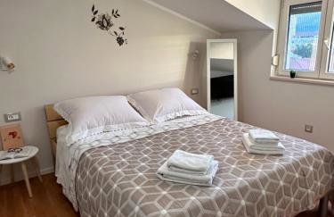 Bee House Suite - Brand New Apartment 100 m from Sea - Photo 1