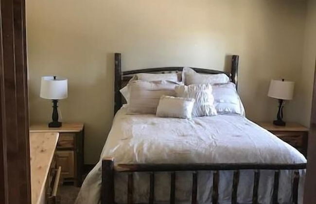 Inn on Bigfork Bay Townhouse on Bigfork Bay - Photo 3