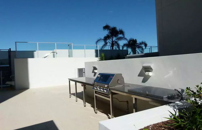 Pure Kirra - Photo 20