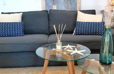 Alexandra's Sea Front Villa - Foto 19