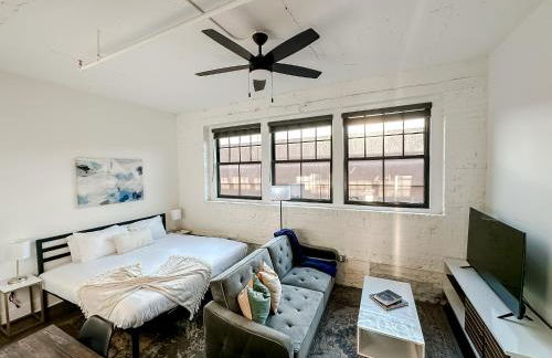 Sleepover Charming 1BD 1BA Wichita Lofts - Foto 46