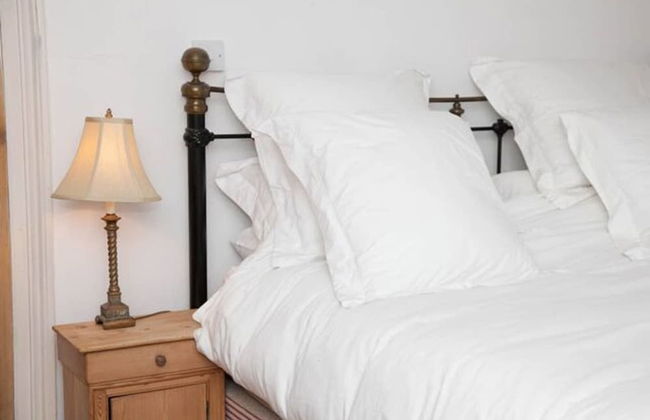 2 Bedroom House Next to the Sea, Lots of Fun! - Photo 3