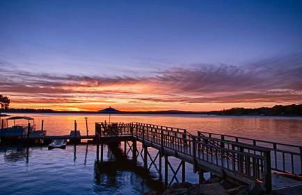 Landover Lodge by Avantstay Waterfront + Dock - Foto 92