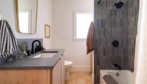 The Gable - 3 BLKS from Main St - Foto 5