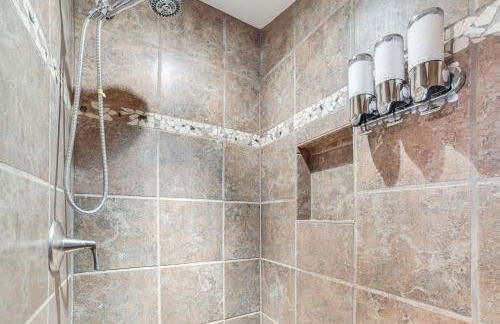 Private Dock and Fire Pit Houghton Lake Home! - Foto 14