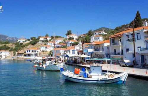 Αrmiriki House - Photo 45