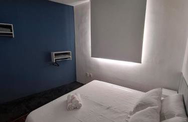 Apartamento 3 quartos no bairro Floresta, na melhor localização de BH, próximo às principais avenidas, ao lado do colégio Batista, com supermercado, farmácia e bares na esquina - Foto 7