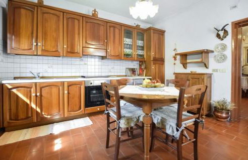 Amazing Home In Capezzano Pianore - Foto 9