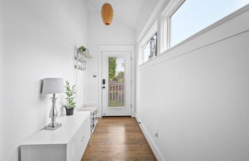 Solace One Houston 1BR with Balcony Views! - Foto 9