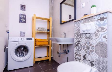 Villa Majkovica - 4 Bedroom Villa with Private Pool & En-Suite Bathrooms & Parking - Photo 53