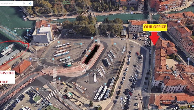 Mostrador de check-in y check-out