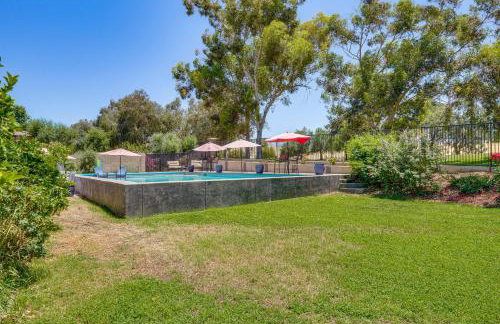 Rio Bravo Country Club Home in Bakersfield with Pool - Photo 37