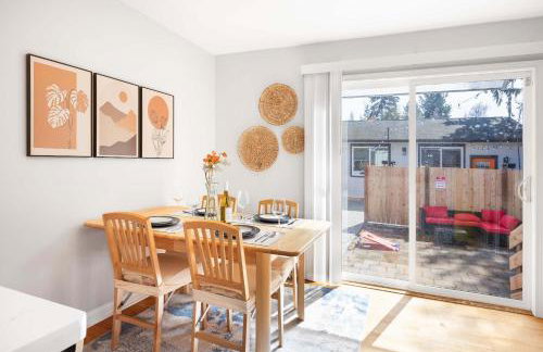 Modern 2BR Retreat w Maple Leaf UW&Park - Foto 20