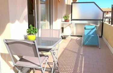 Relax Au Soleil - Proche de la plage 100 m - Centre-ville - Foto 1