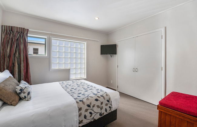 The Village Resort - Photo 9