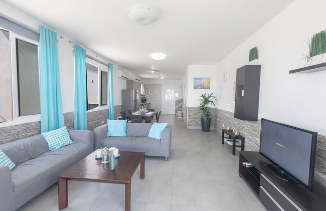 Villa Suri, Luxury Seafront Villa - Foto 6