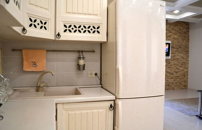 Townhouse Park & House - Photo 23