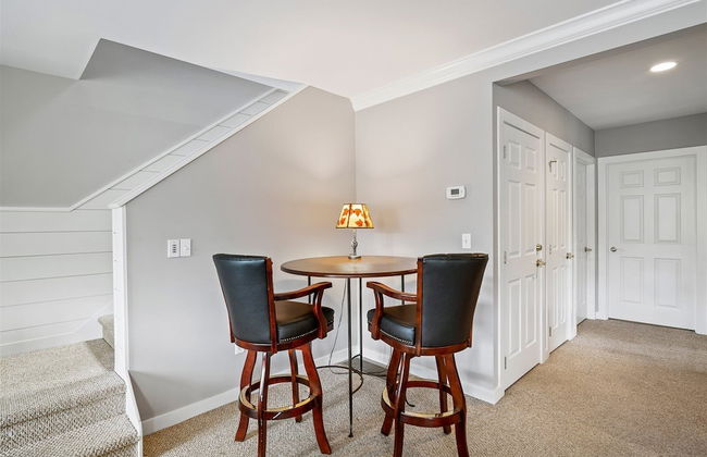 3 Bears at Topnotch Resort & Spa - Photo 12