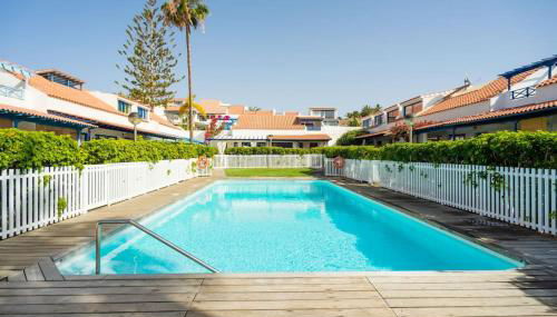 FABULOUS BUNGALOW , WIFI, SWIMMING POOL AND BEACH - Foto 4