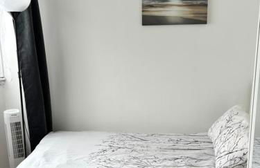 single room in Heather Lane UB7 - Foto 5