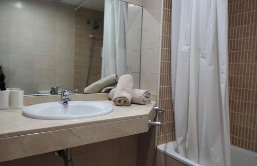 Ap4Us B1 - Apartment for us - Sightseeing & Beach near to Barcelona - Photo 9