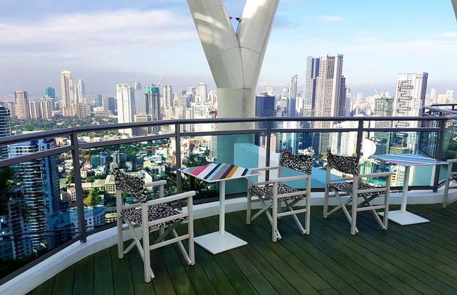 Oasis Regency at Acqua Livingstone near Rockwell - Foto 22