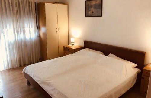 Palada House with a Private Pool - Photo 6