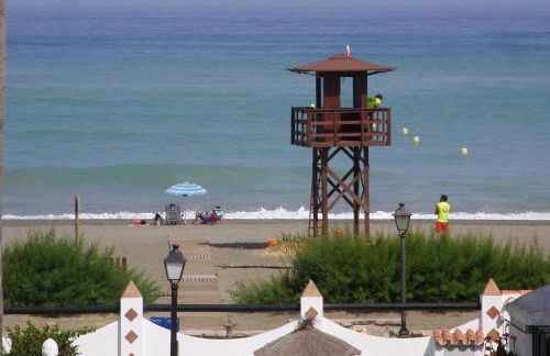 Casa de la Playa - Photo 1