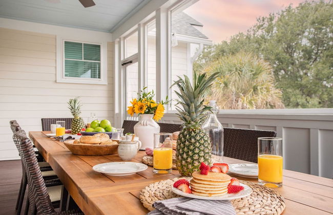 1blck to Beach, Pool, Firepit, Outdoor Kitchen, Game Room Pelican by Avantstay - Foto 5