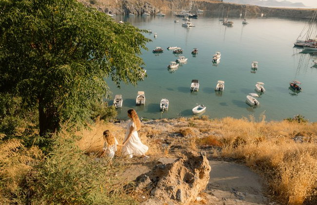 Professional Photoshoot in Lindos - Photo 7