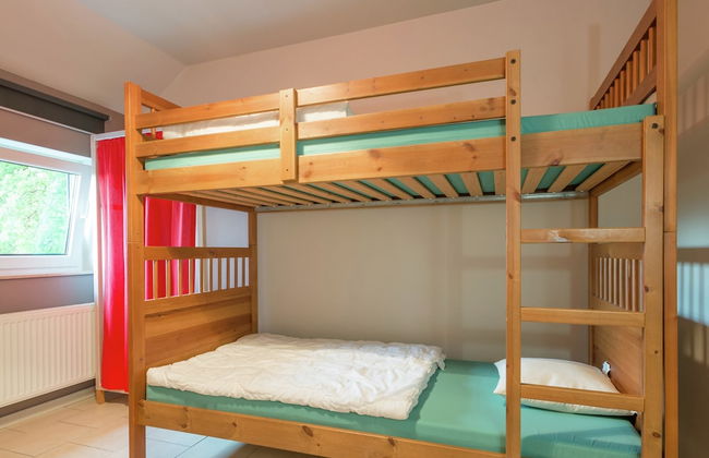 Luxury Holiday Home in Thirimont Liege With Private Garden - Foto 2