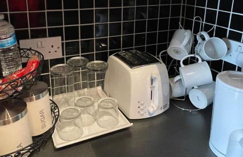 Misk Homes #1 Near City Airport Shops - Everything nearby! - Foto 13