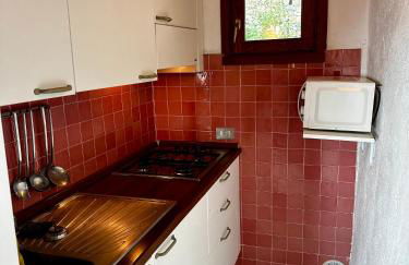 Panoramic Rural House With Garden - Photo 35