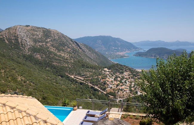 Luxury Villa With Stunning Views in Lefkada - Foto 17