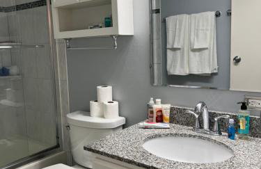 Luxe 3BR, 2BA + Hot Tub - Foto 23