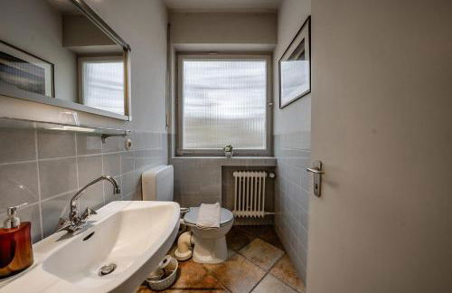 Villa Hedwig - Schwarzwald Apartments mit Thermalbad-Nähe & Balkon mit Bergblick - Foto 56