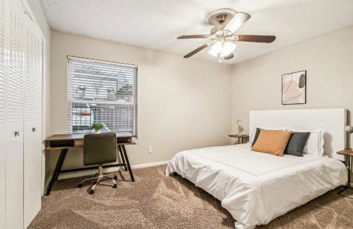 Halsten at Vinings 4603 Spacious 2 bed 15 Bath - Foto 1