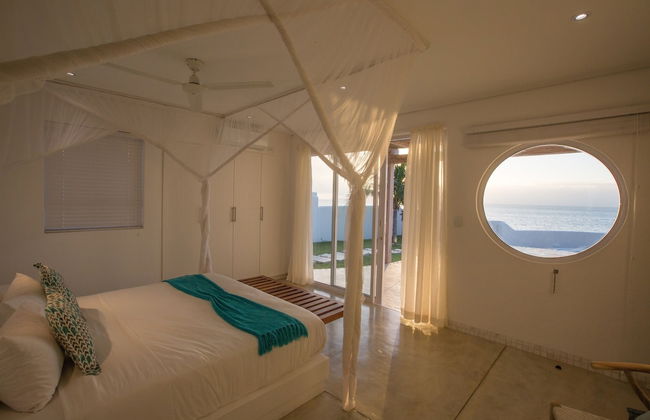 Bahia Mar Beach House - Photo 2