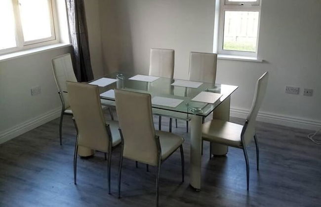 Entire House, Self Catering in Castlerea Ireland - Photo 6