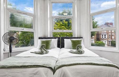 Stylish Central London Flat, Victorian Build, Sleeps 4 - Foto 8