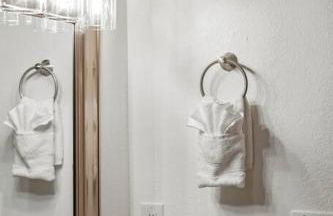 Luxe Lake Home Reflect Recharge and Reconnect - Foto 56