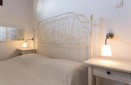 Apartamento en primera línea de playa con piscina - Photo 14