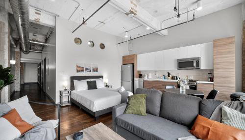 Stunning Downtown Apartment with Pool, Laundry, Parking - Foto 5